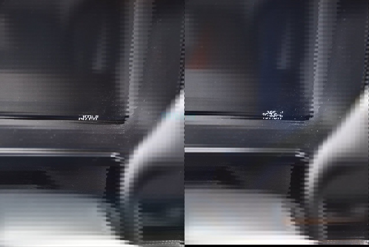 Certified 2024 Ford F250 Platinum w/ FX4 Off-Road Package image 9