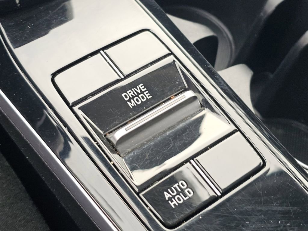 Used 2023 Hyundai Sonata SE image 9