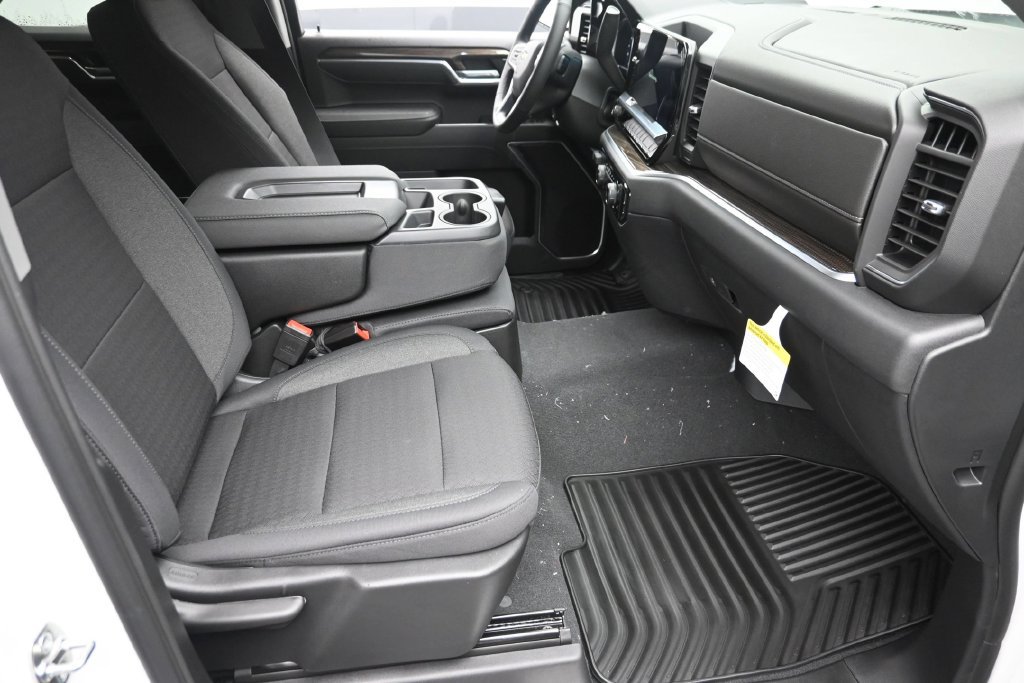 New 2026 Chevrolet Silverado 1500 LT w/ All Star Edition Plus AWD/4WD image 9