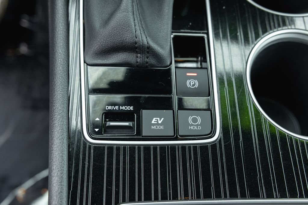 Certified 2026 Toyota Sienna XSE AWD/4WD image 22