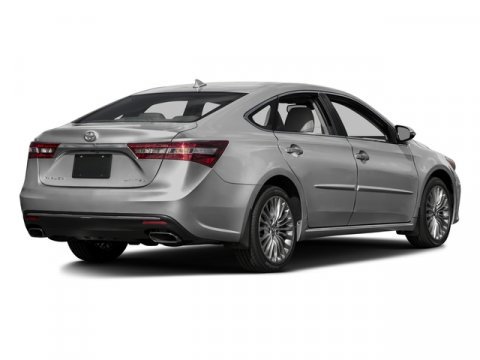 Used 2017 Toyota Avalon Limited image 3
