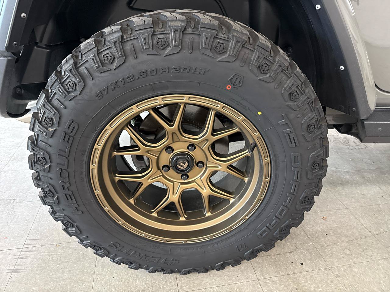 Used 2022 Jeep Wrangler Unlimited Rubicon w/ Xtreme Recon 35" Tire Package AWD/4WD image 93