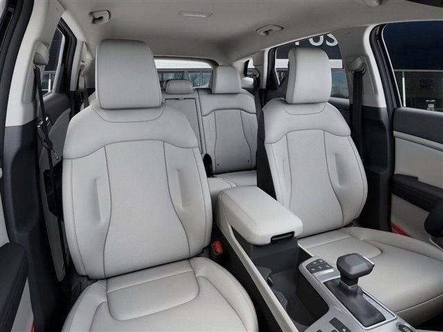 New 2026 Kia Sportage EX image 15