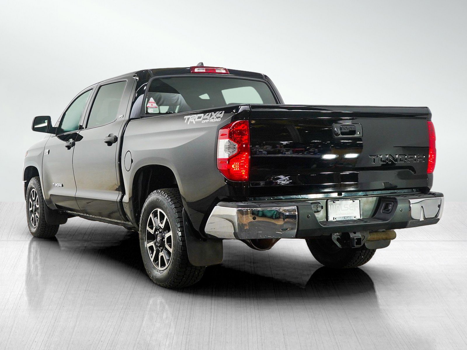 Used 2021 Toyota Tundra SR5 AWD/4WD image 3