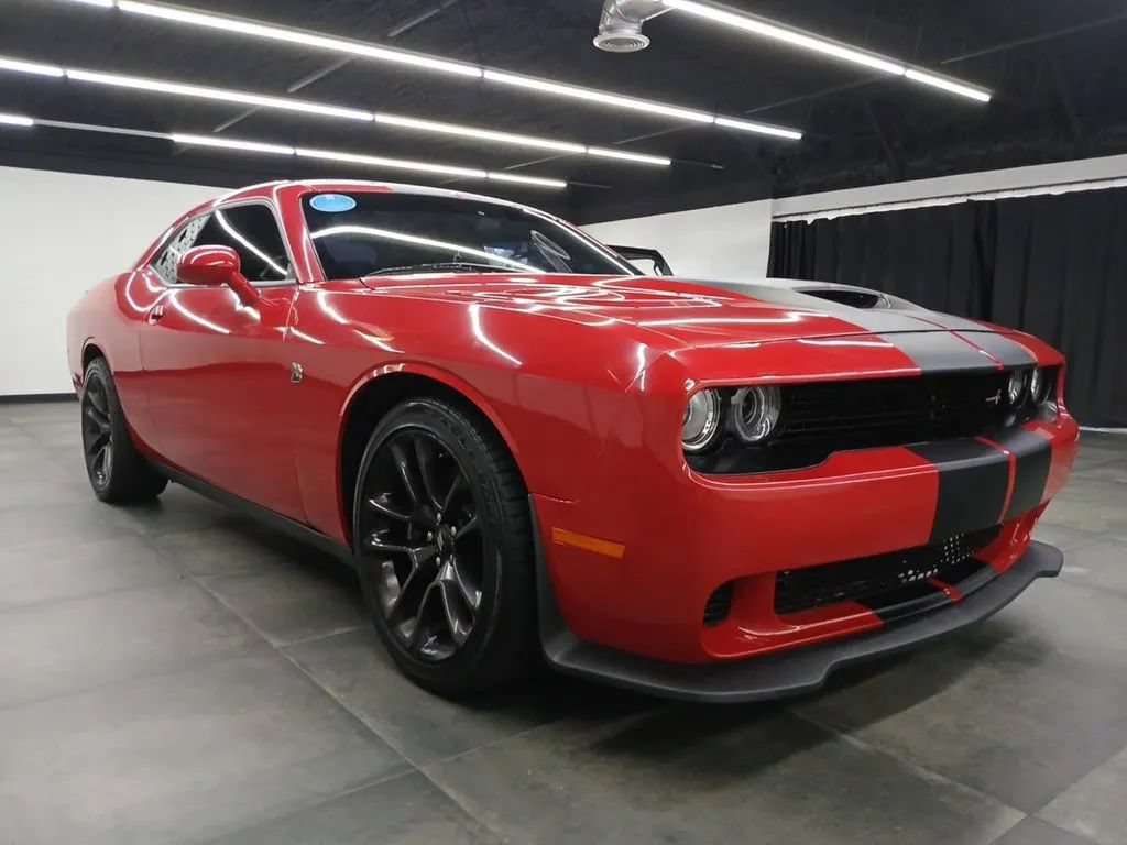 Used 2023 Dodge Challenger R/T Scat Pack w/ Plus Package RWD image 34