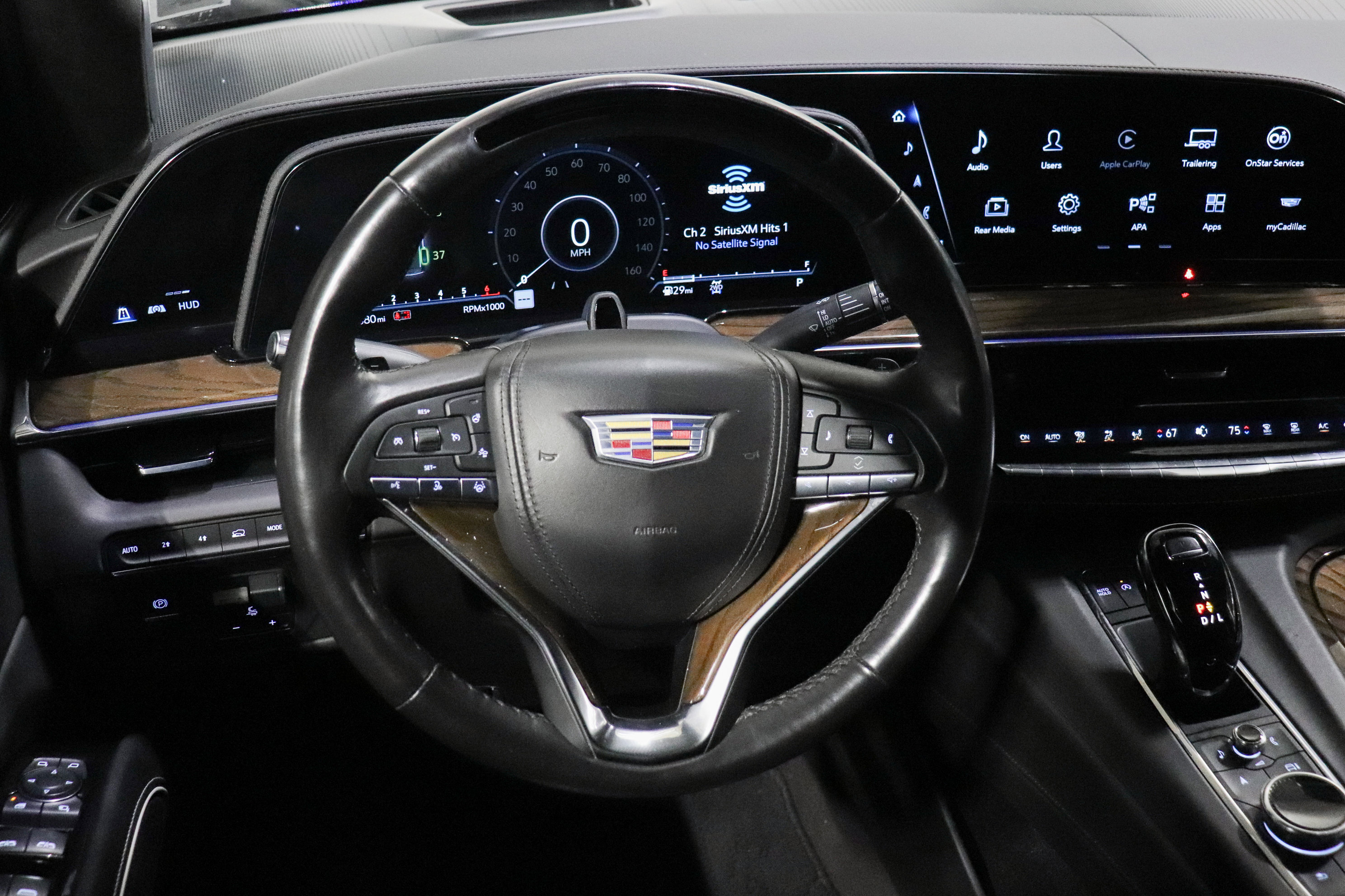 Used 2023 Cadillac Escalade ESV Sport Platinum w/ LPO, ONYX Package image 27