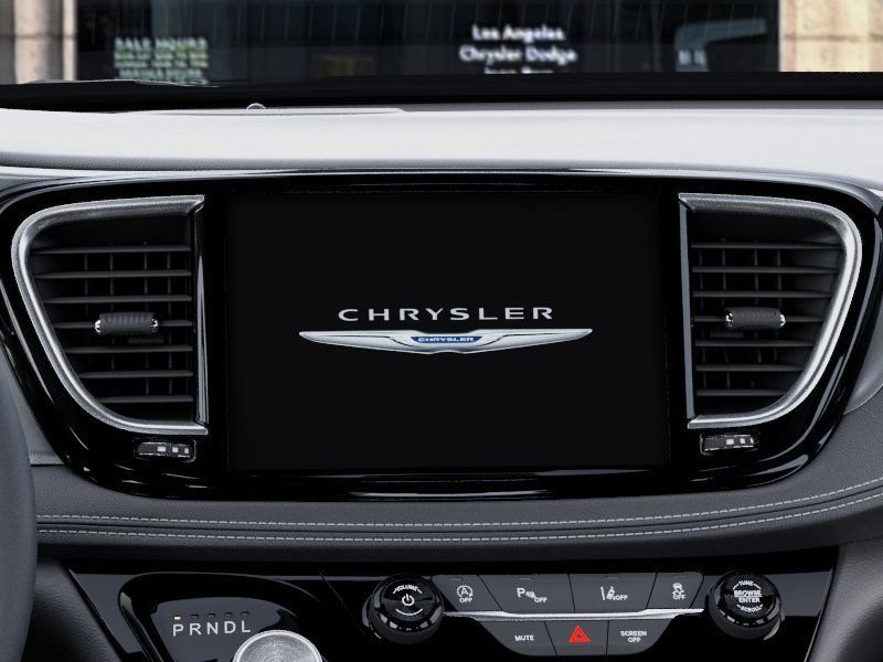 New 2026 Chrysler Pacifica Select FWD image 18