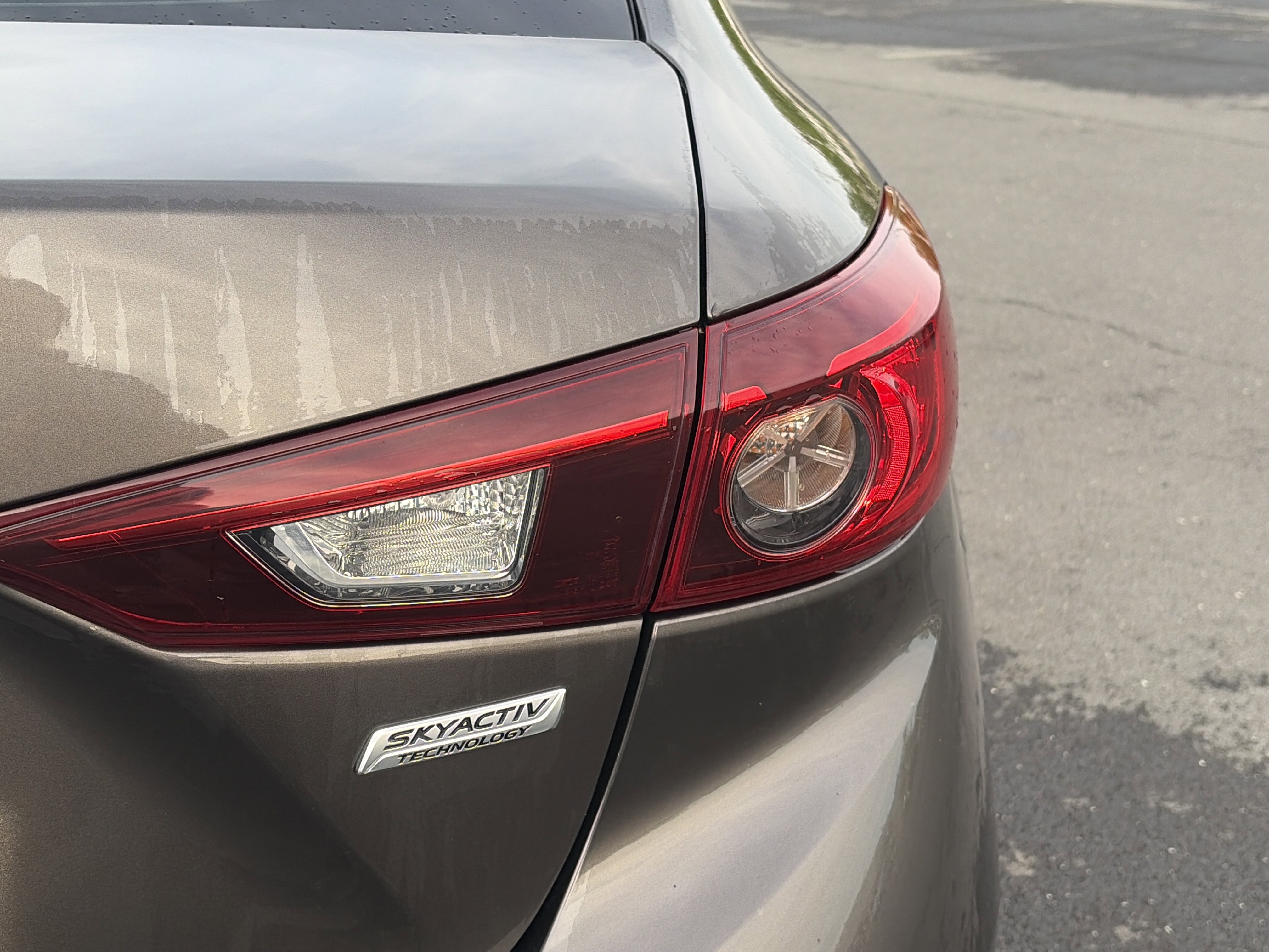 Used 2017 MAZDA MAZDA3 Touring FWD image 8