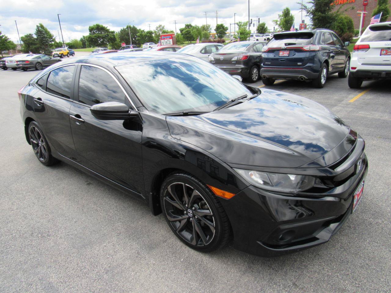 Used 2019 Honda Civic Sport image 8