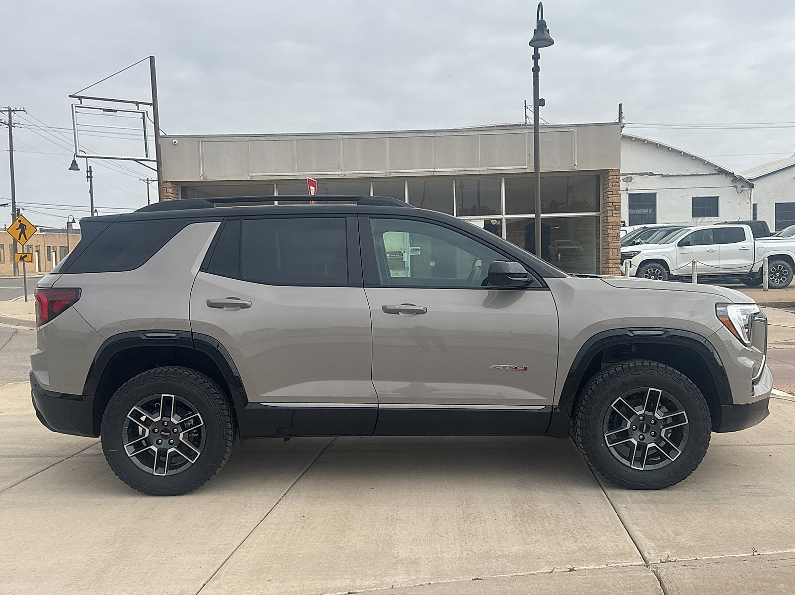 New 2026 GMC Terrain AT4 w/ Technology Package II AWD/4WD image 5