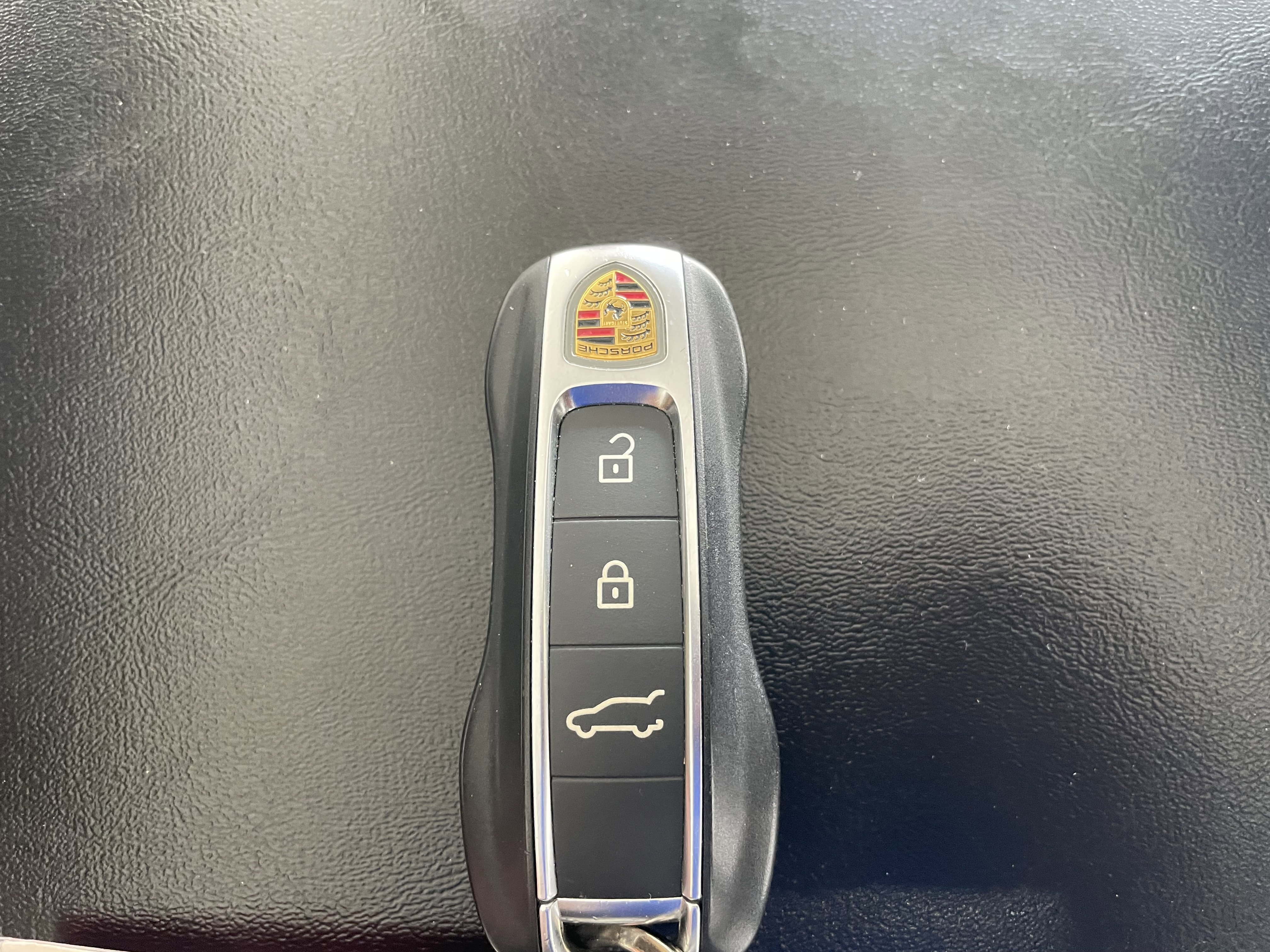 Certified 2021 Porsche Cayenne image 25