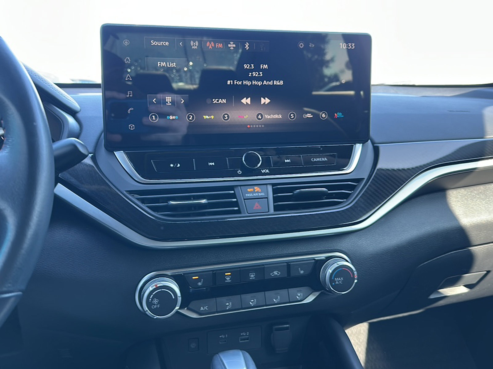 Used 2023 Nissan Altima 2.5 SR w/ SR Premium Package image 30