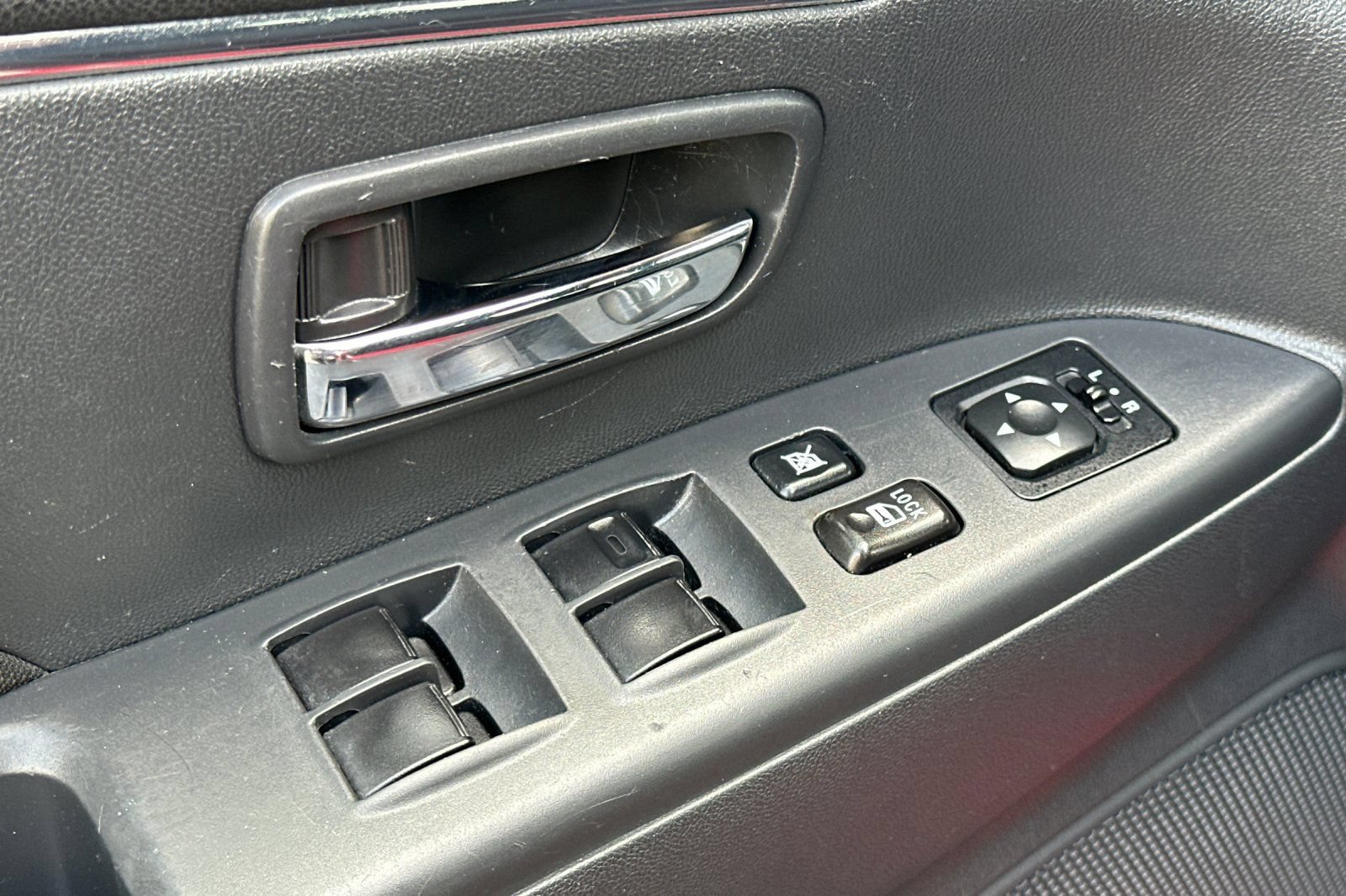 Used 2022 Mitsubishi Outlander Sport ES FWD image 11
