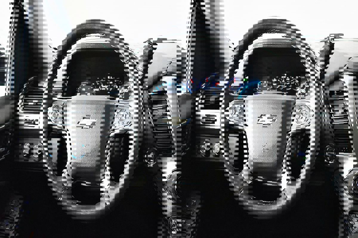 Used 2016 Chevrolet Suburban LTZ image 26