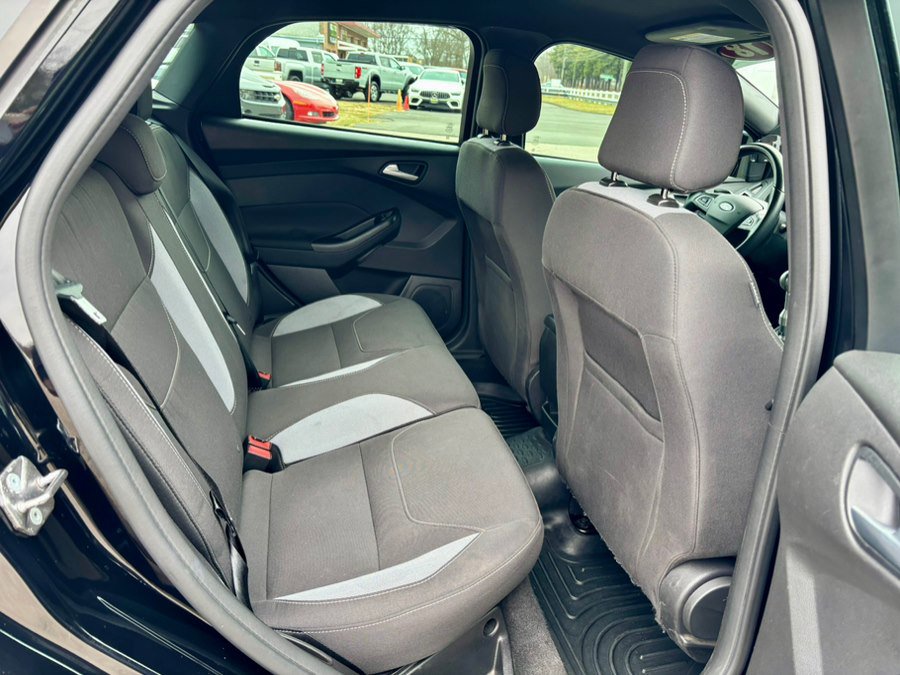 Used 2018 Ford Focus ST image 15