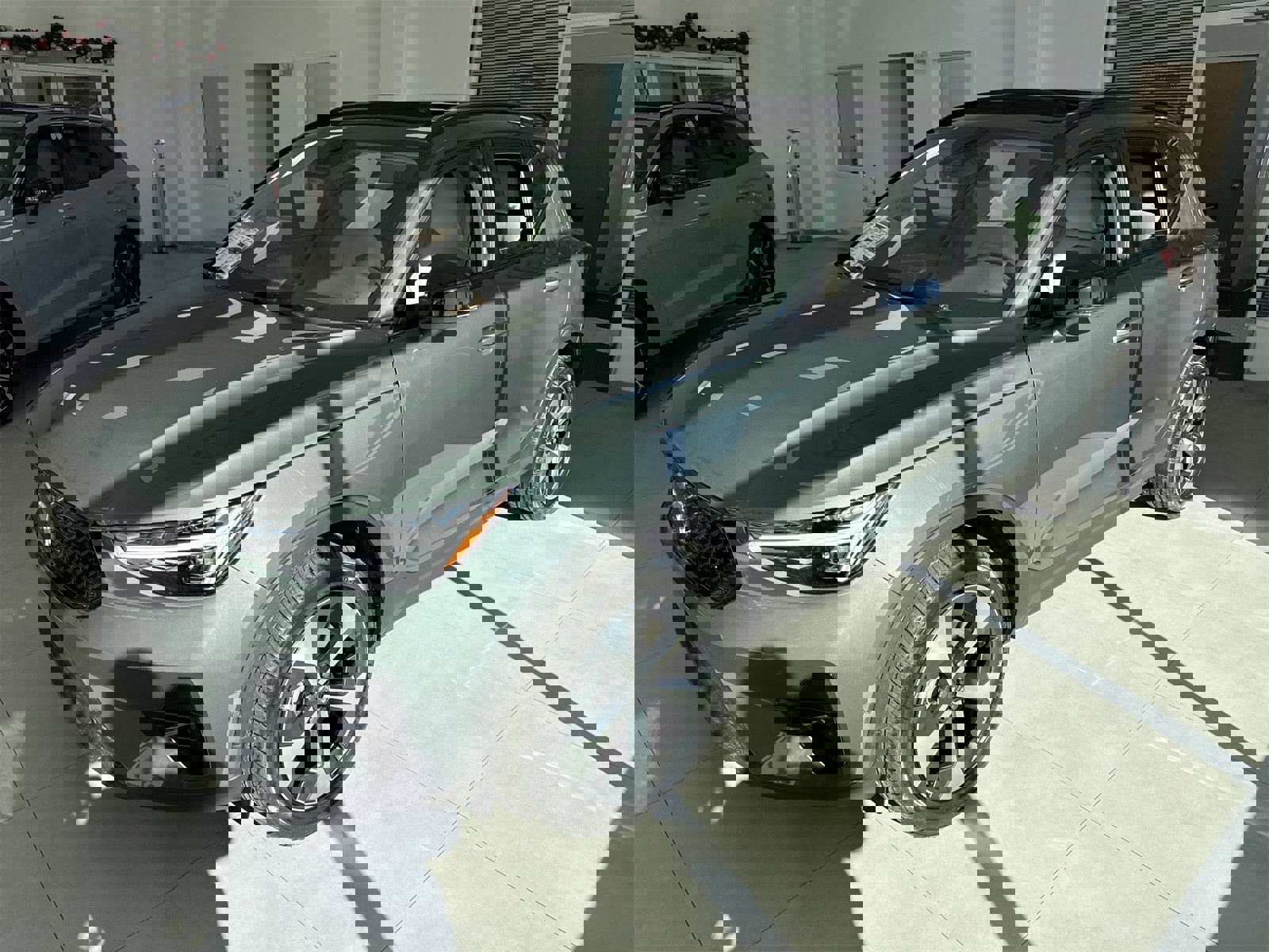 New 2026 Volvo XC40 B5 Plus w/ Protection Package Premier