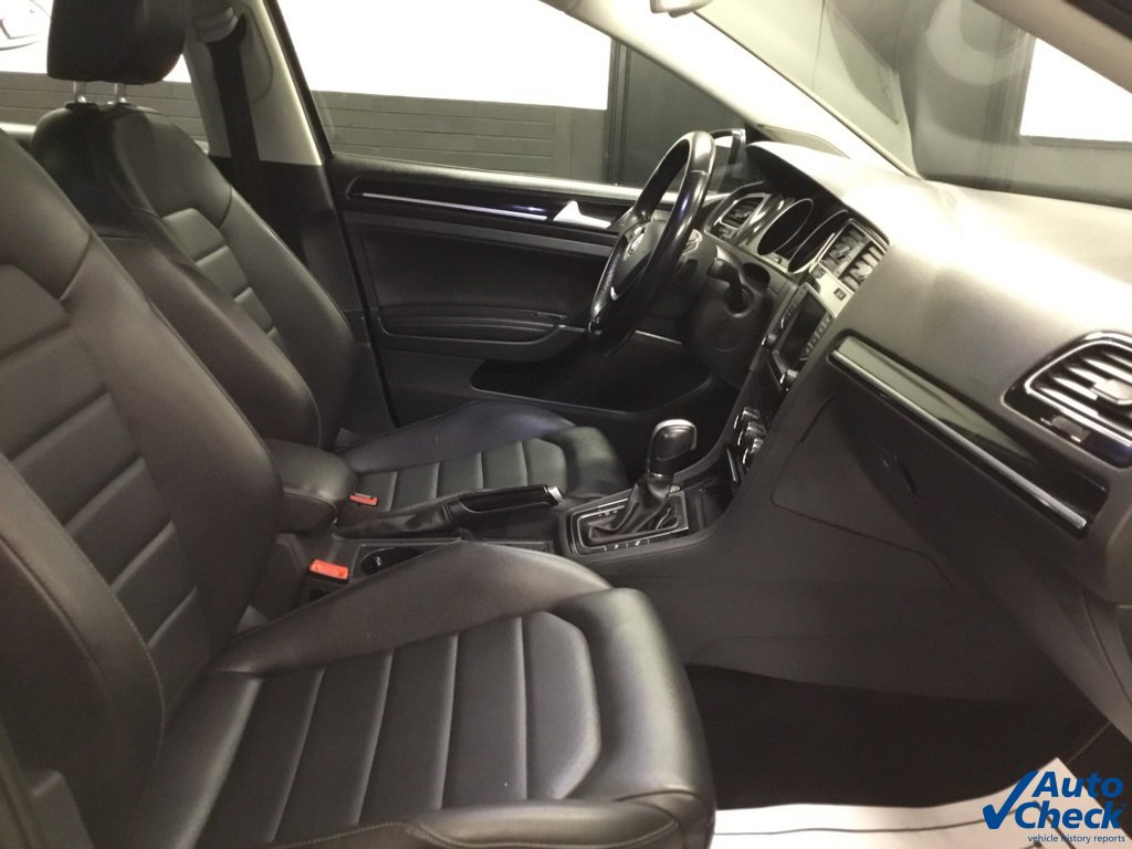 Used 2016 Volkswagen Golf SEL w/ Lighting Package (SEL) image 35