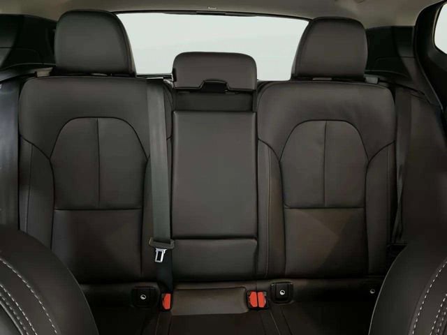 Used 2025 Volvo XC40 B5 Core AWD/4WD image 72