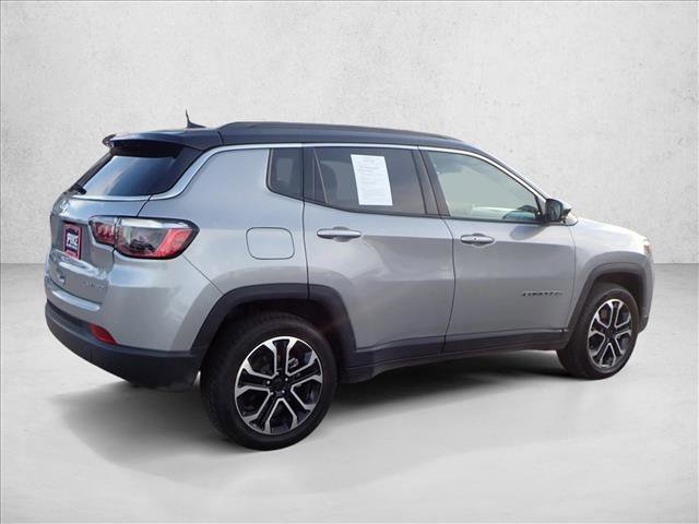 Used 2024 Jeep Compass Limited image 4