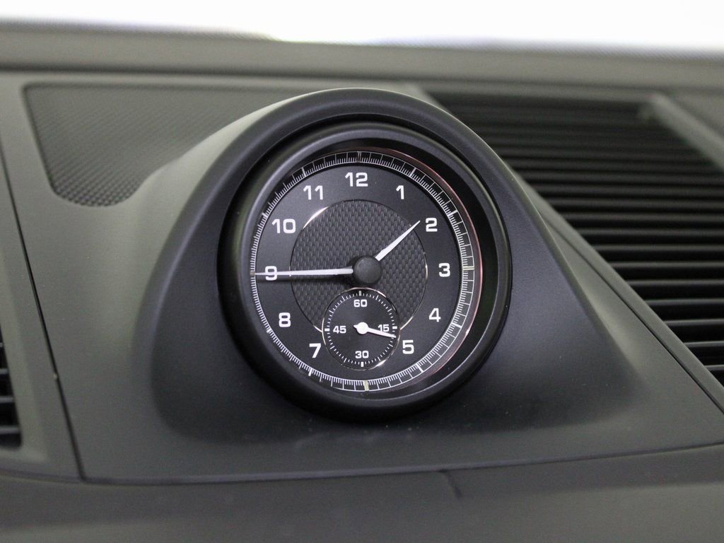 Certified 2026 Porsche Macan image 25