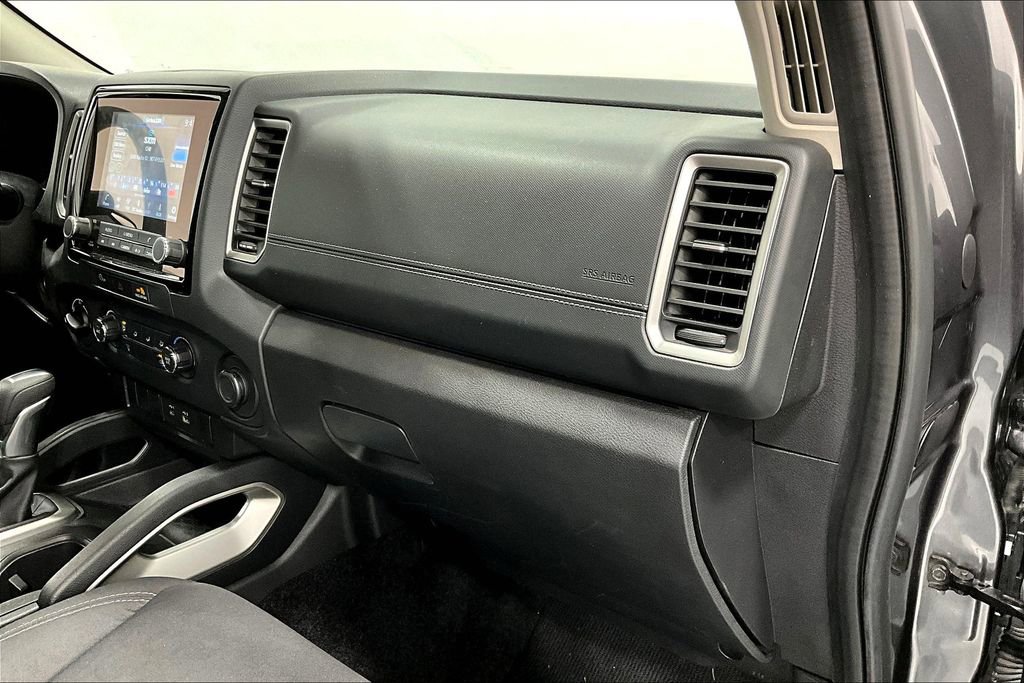 Used 2024 Nissan Frontier SV AWD/4WD image 19