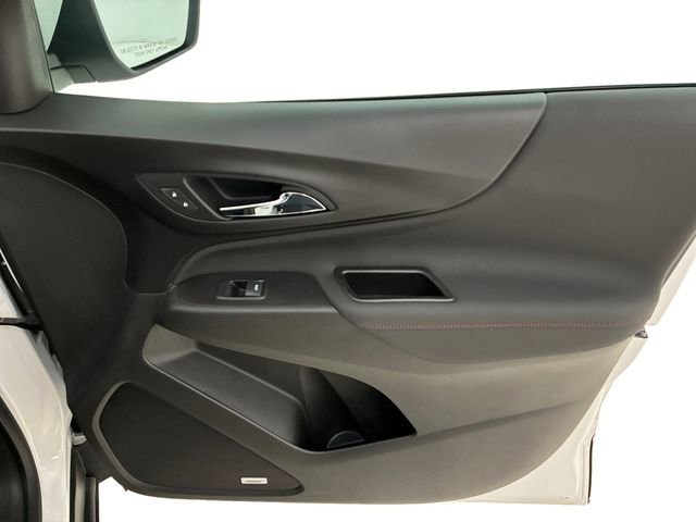 Certified 2022 Chevrolet Equinox RS w/ RS Leather Package AWD/4WD image 15