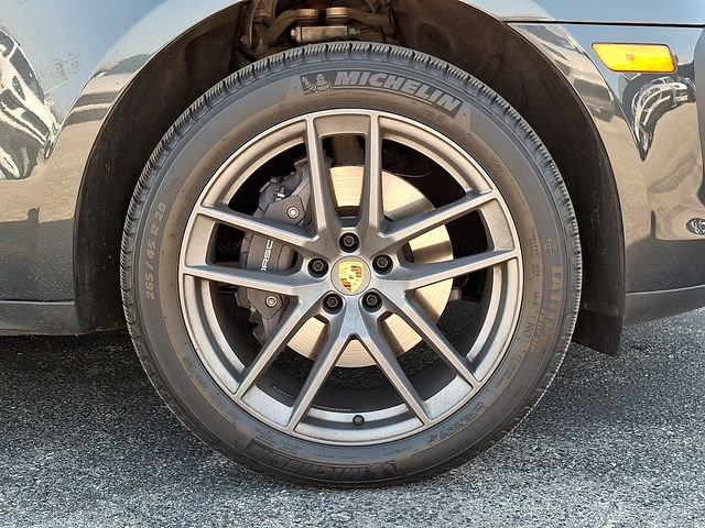 Used 2026 Porsche Macan AWD/4WD image 12