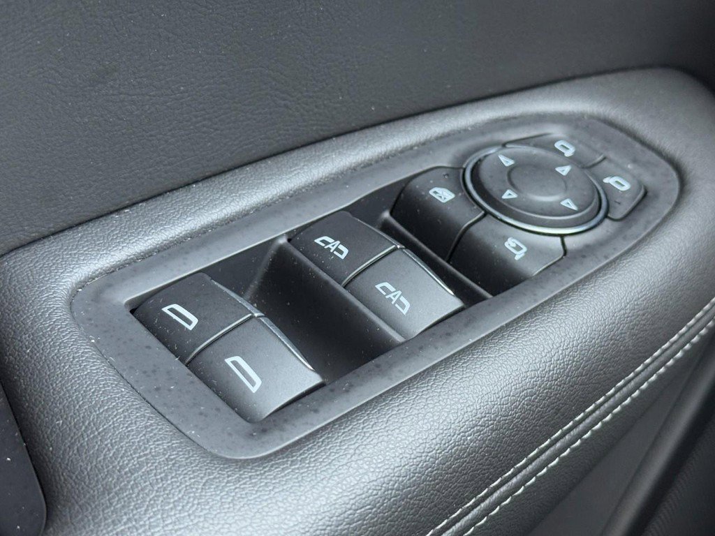 Used 2024 Cadillac XT6 Sport w/ LPO, Onyx Lite Package AWD/4WD image 28