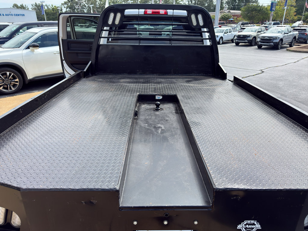 Used 2018 RAM 3500 Tradesman w/ Chrome Appearance Group AWD/4WD image 15