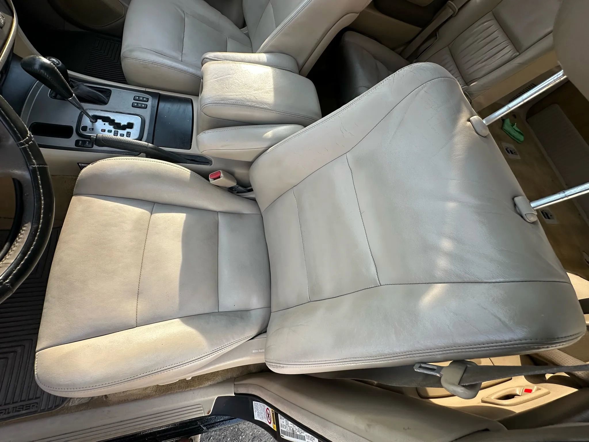 Used 2003 Toyota Land Cruiser AWD/4WD image 33