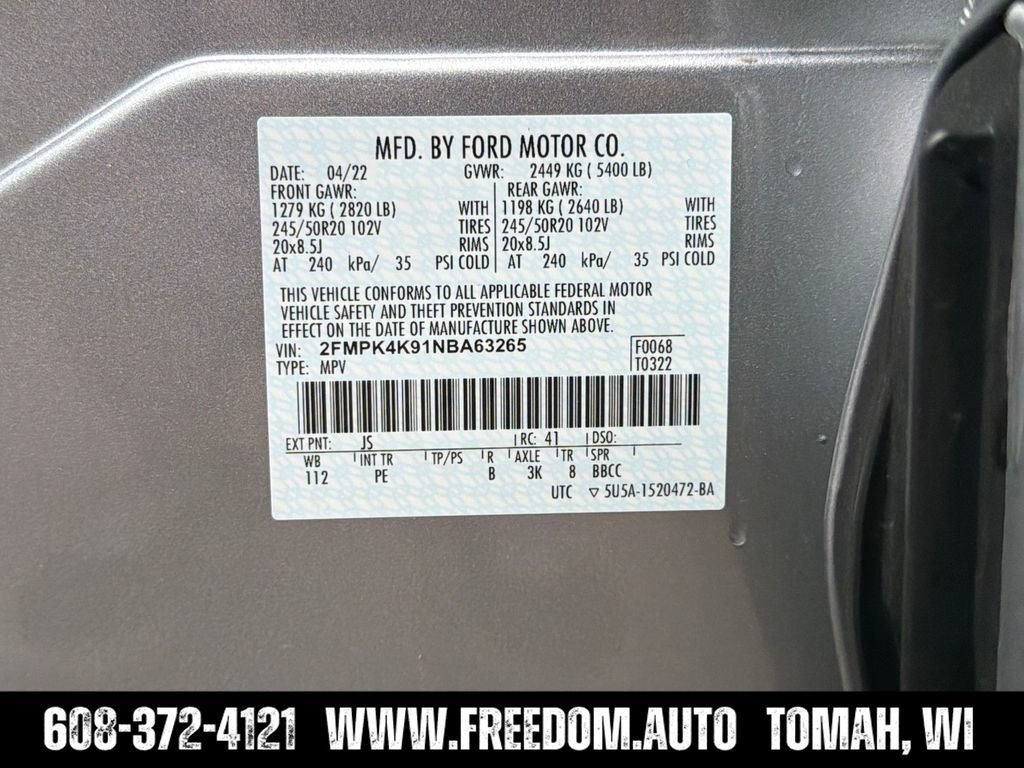 Used 2022 Ford Edge Titanium w/ Equipment Group 301A AWD/4WD image 29
