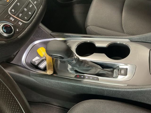 Used 2024 Chevrolet Malibu LT image 16