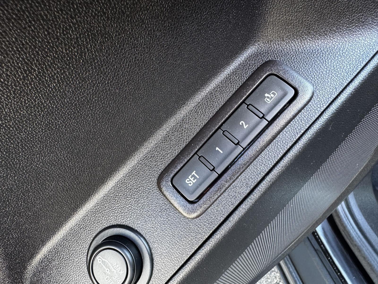 Used 2020 Chevrolet Equinox Premier AWD/4WD image 20