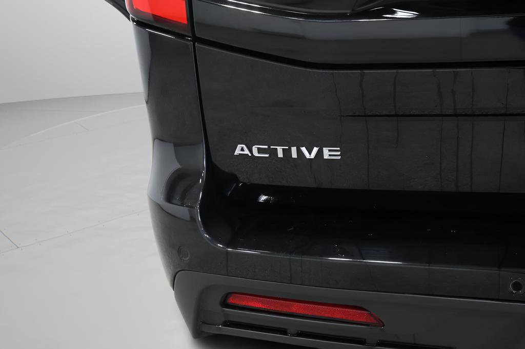 Used 2025 Ford Expedition Active AWD/4WD image 41