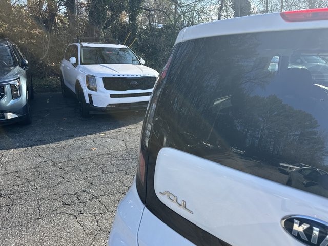 Used 2017 Kia Soul image 21