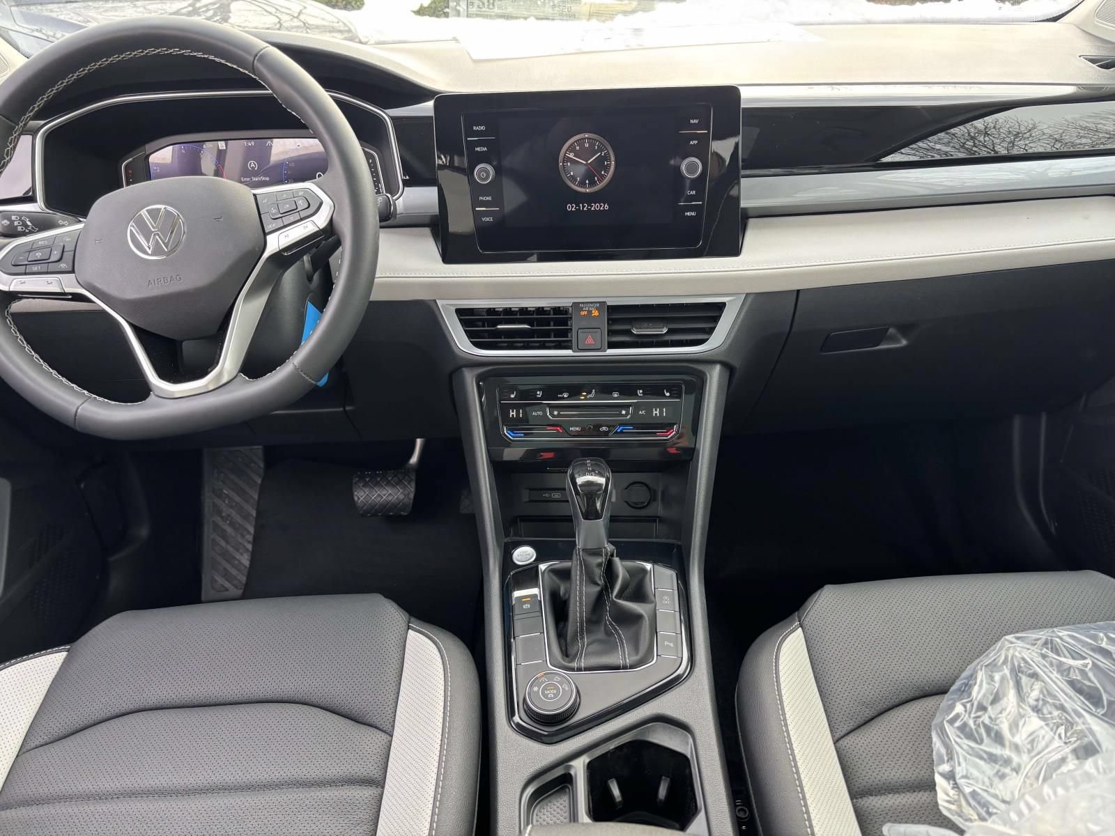 New 2026 Volkswagen Taos SEL AWD/4WD image 31