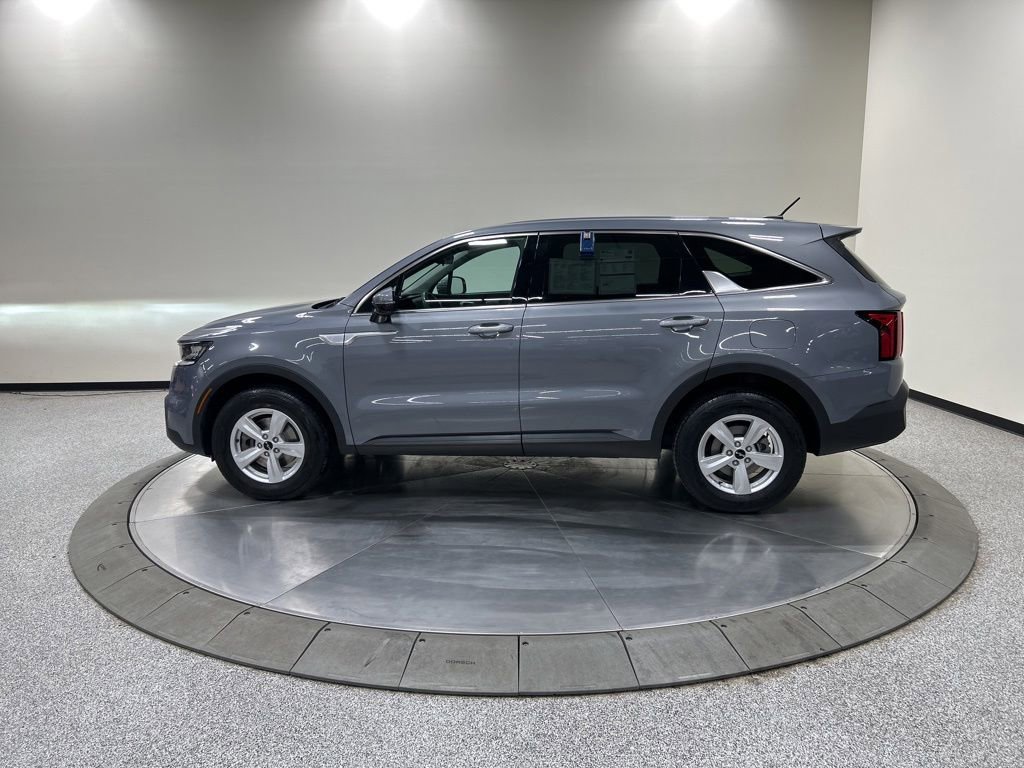 Certified 2022 Kia Sorento LX AWD/4WD image 10
