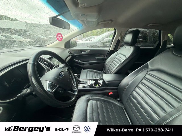 Used 2017 Ford Edge SEL w/ Equipment Group 201A AWD/4WD image 12