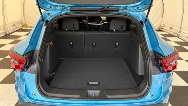 New 2026 Chevrolet Trax RS w/ Driver Confidence Package FWD image 4