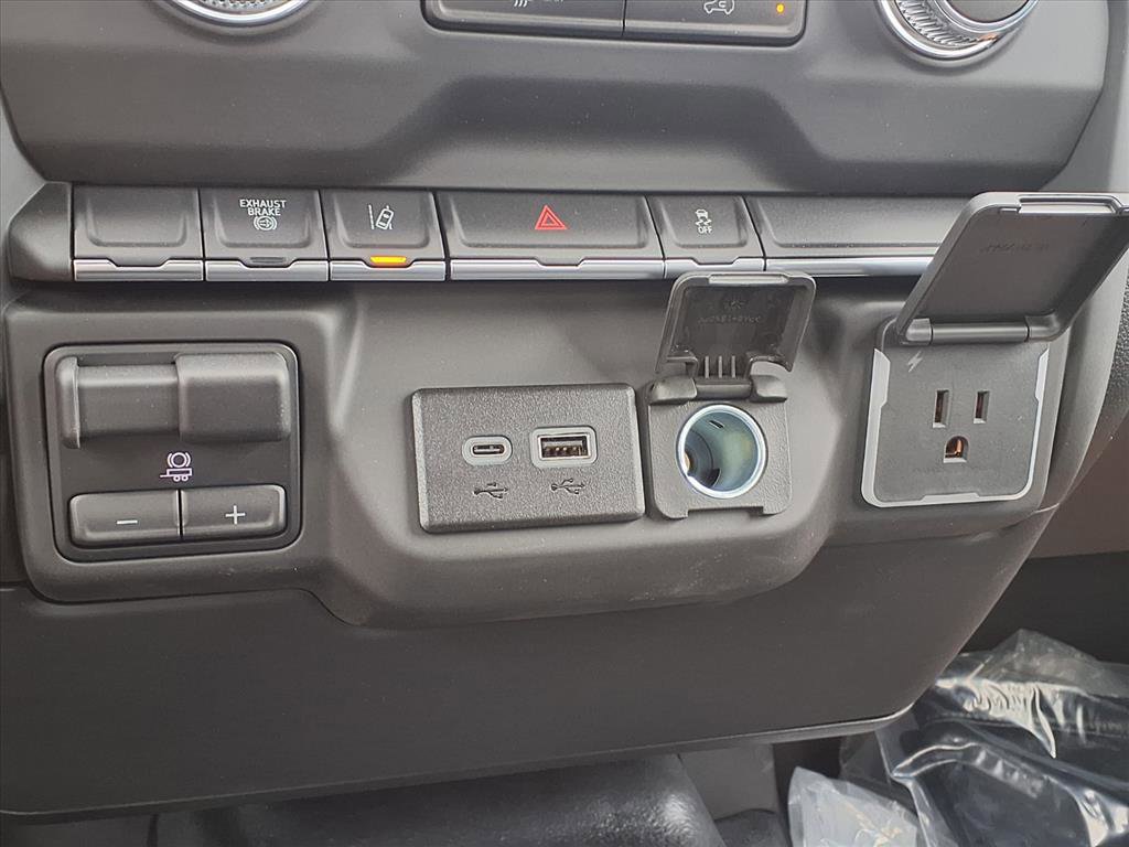 New 2025 GMC Sierra 3500 Pro w/ Convenience Package AWD/4WD image 6