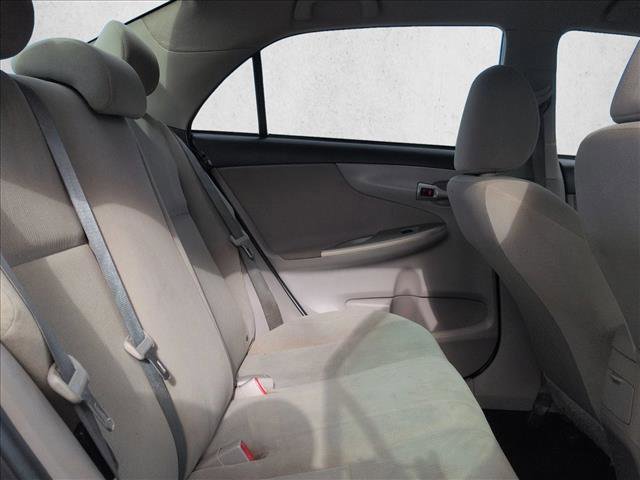 Used 2012 Toyota Corolla LE image 18