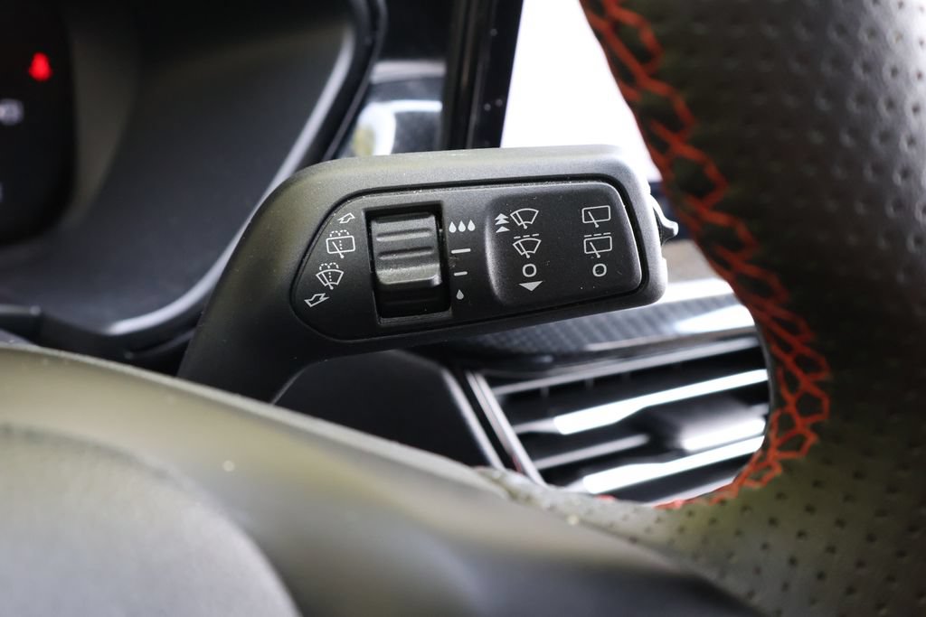 Used 2024 Ford Escape ST-Line w/ Tech Pack #1 AWD/4WD image 25