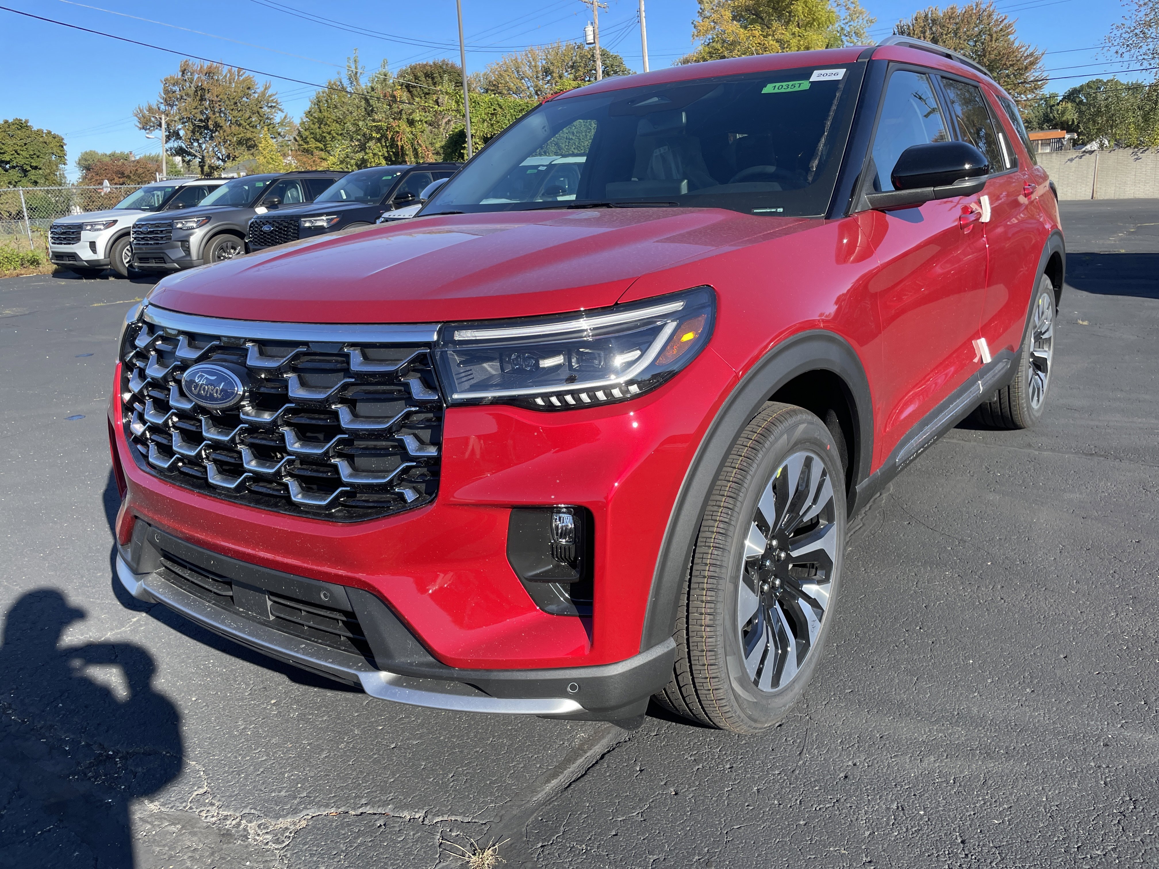 New 2026 Ford Explorer Platinum image 8