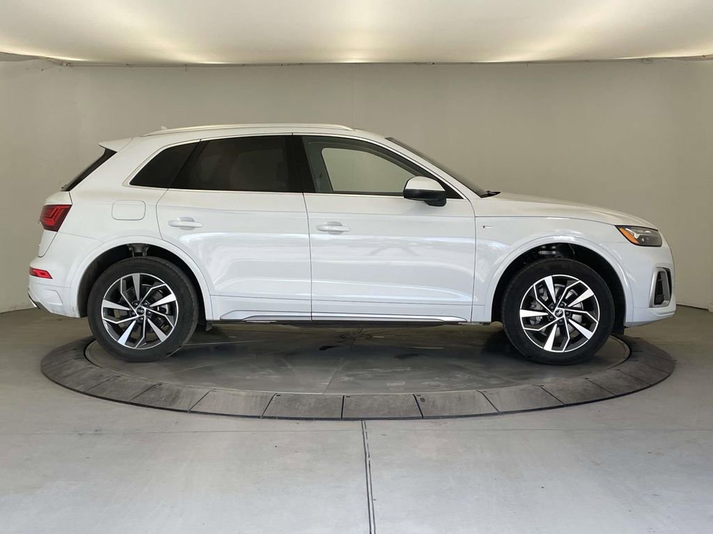 Certified 2023 Audi Q5 2.0T Premium Plus w/ Premium Plus Package image 8