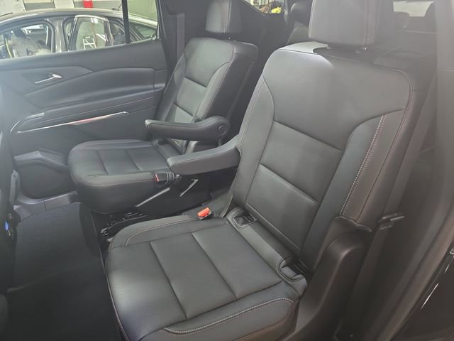 New 2026 Chevrolet Traverse Z71 w/ Driver Confidence Package image 17