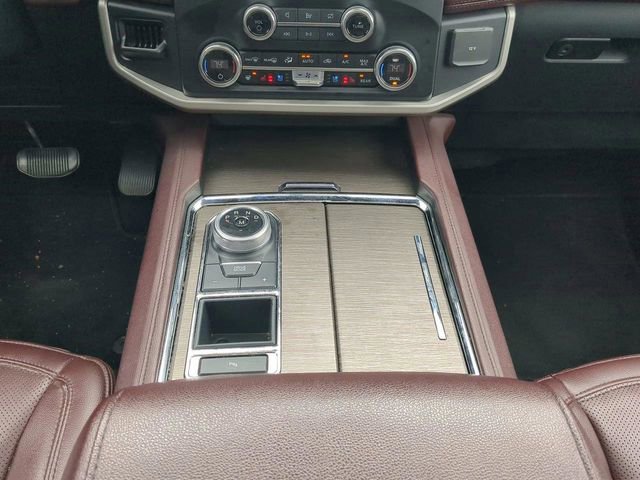 Used 2024 Ford Expedition Max Limited image 17