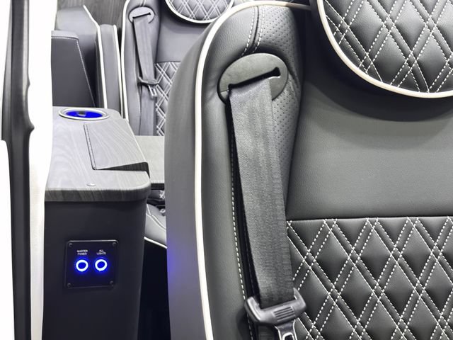 New 2025 Mercedes-Benz Sprinter 3500 image 39