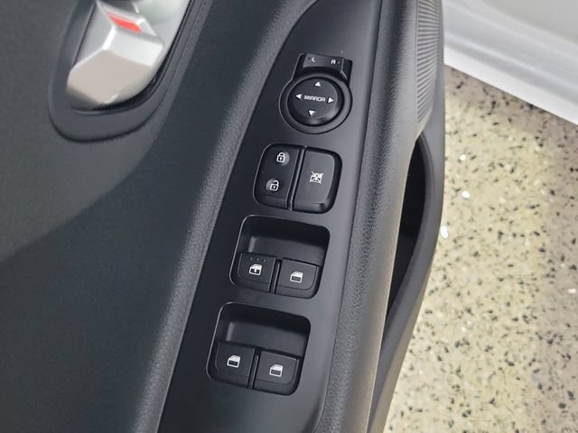 Used 2023 Kia Rio S FWD image 22