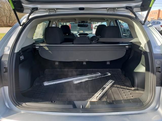 Certified 2023 Subaru Impreza 2.0i image 5