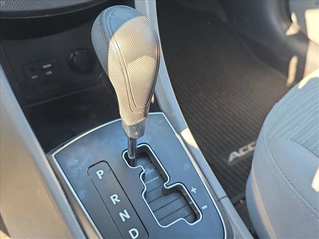 Used 2017 Hyundai Accent SE image 13